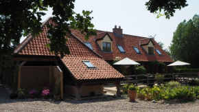 Chestnut Tree Barns Cedar Cottage